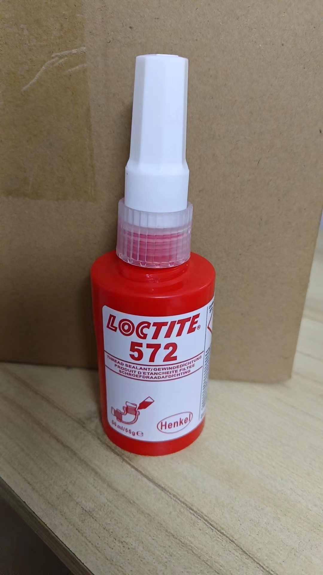 YJJ031 Henkle Loctiter 574 50ml Thixotropic ปะเก็นผลิตภัณฑ์ความต้านทานน้ำมันสูงซีลกาว